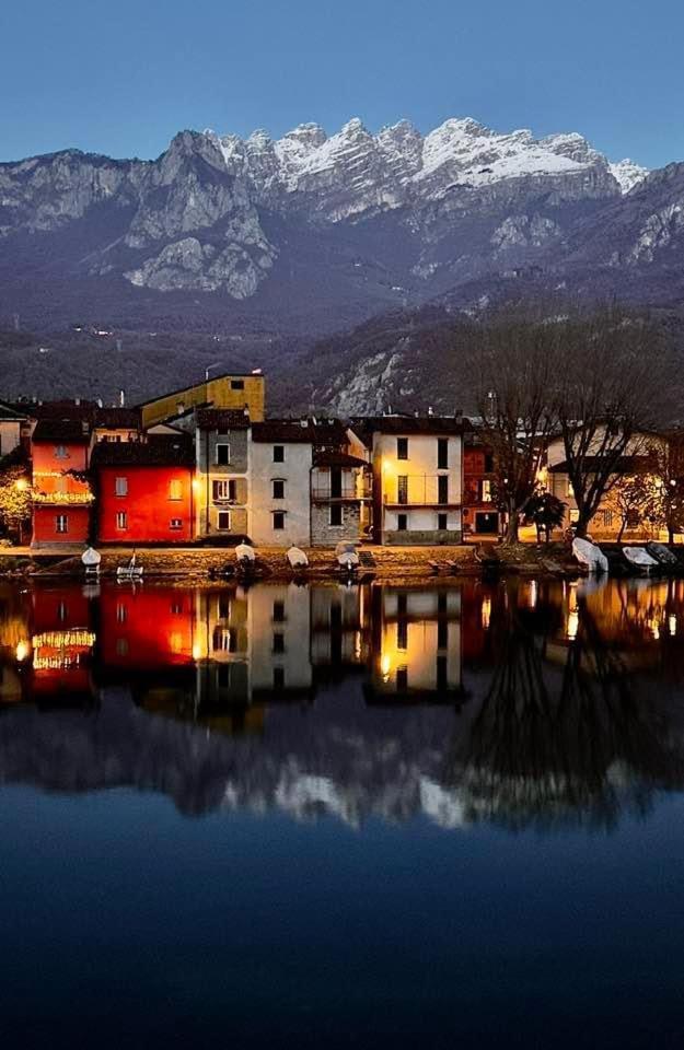 Nuova Casa Vacanze Nonna Prassede Con Giardino E Posto Auto Villa Lecco Exteriör bild