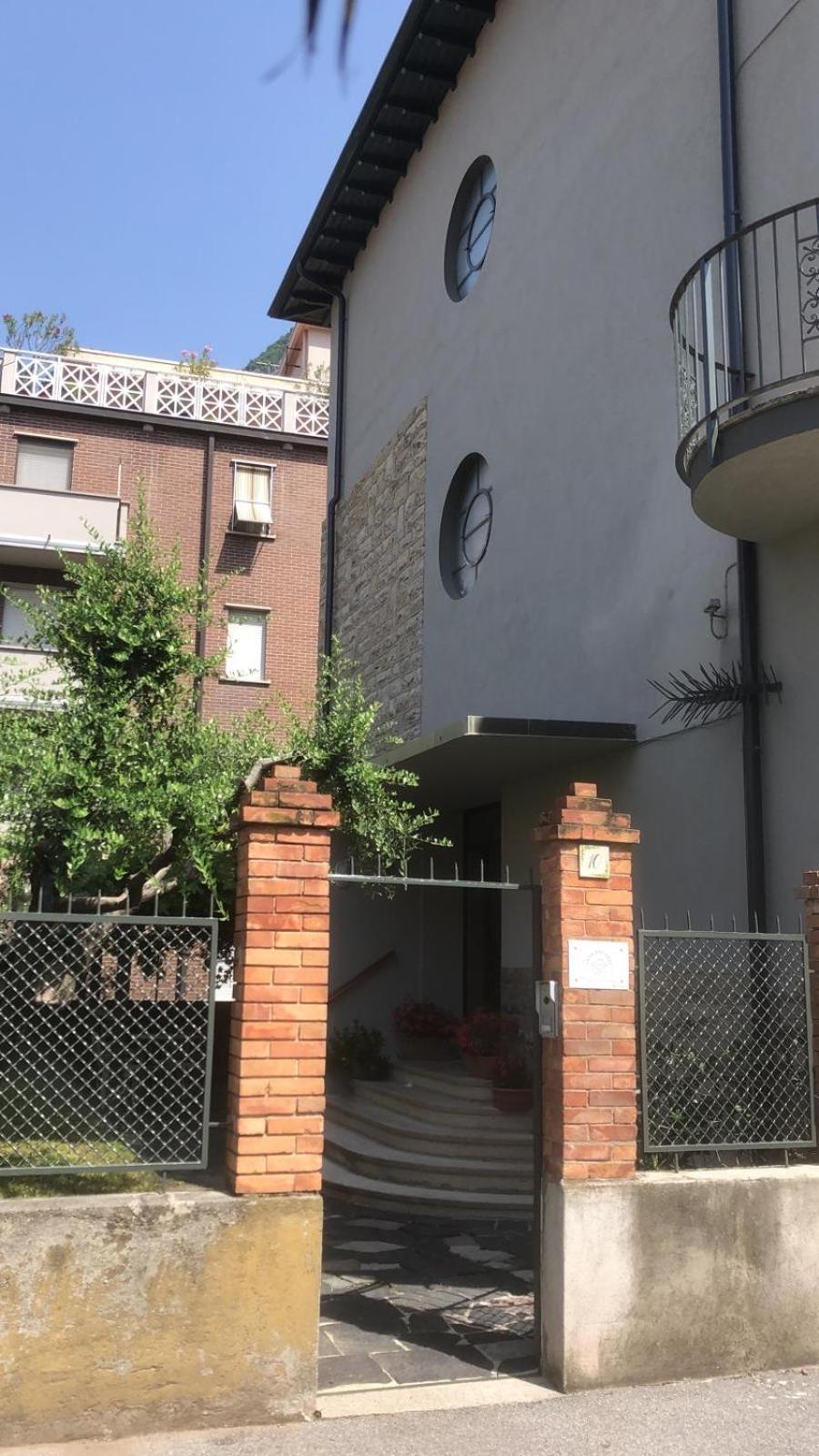 Nuova Casa Vacanze Nonna Prassede Con Giardino E Posto Auto Villa Lecco Exteriör bild